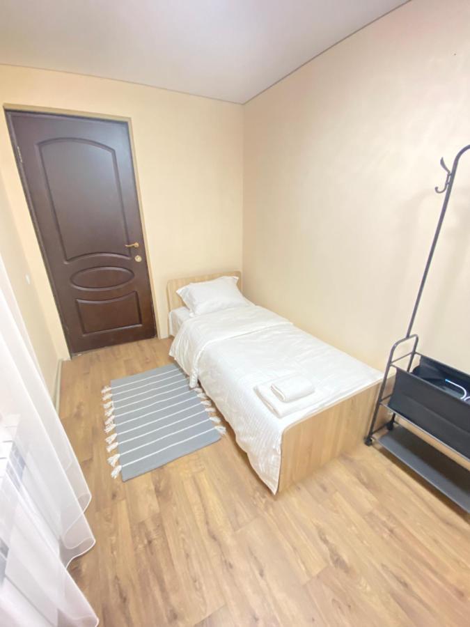 Like Home Rooms Almaty Exterior photo